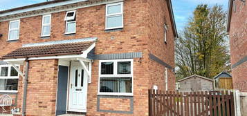 2 bedroom semi-detached house for sale