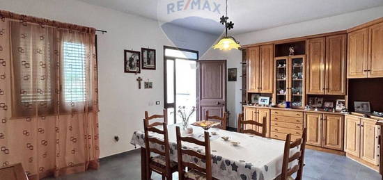 Appartamento in vendita in via Cofano, 40