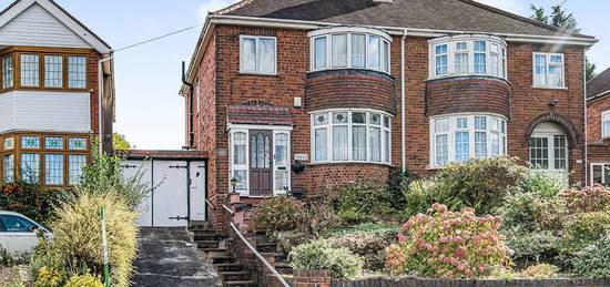 3 bedroom semi-detached house