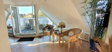 Exklusive Dachwohnung mit Südterrasse im Frankenberger Viertel