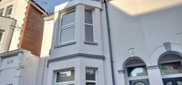 Flat for sale in Granada Road, Southsea PO4