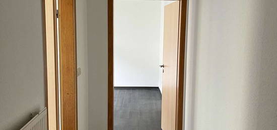 2-Zimmerwohnung mit Balkon in Gießen, Kropbacher Weg 63, EG links