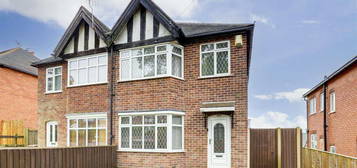 3 bedroom semi-detached house for sale