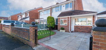 3 bed semi-detached house for sale