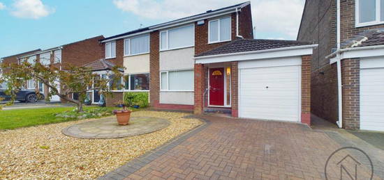 3 bedroom semi-detached house for sale