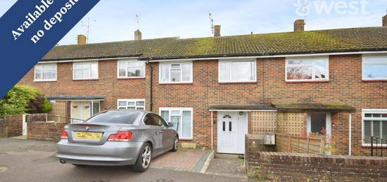 Terraced house to rent in Rother Crescent, Crawley RH11