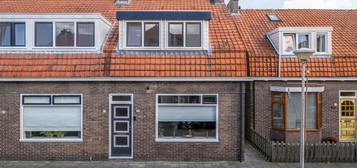 Prins Bernhardstraat 9