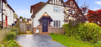 2 bed semi-detached house for sale