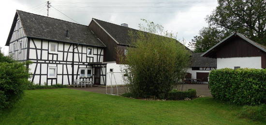 Bauernhof Pferdehof Kanthof  Asbach Westerwald 5300qm Flammsfeld