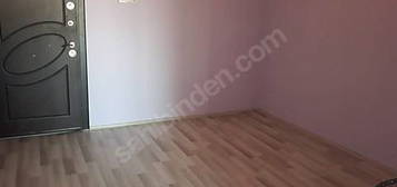 MERKEZE YAKIN, KULLANIŞLI 2+1 DAİRE (LÜTFEN AÇIKLAMAYI OKUYUNUZ)