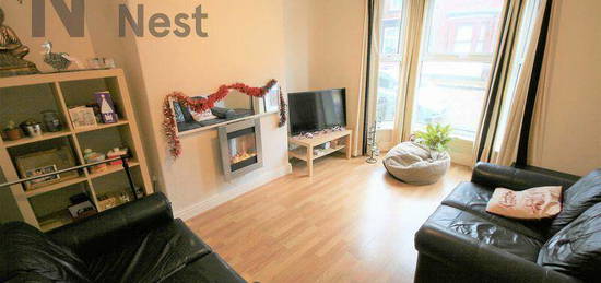 4 bedroom terraced house