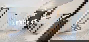 Maison 2 pièces 360 m²