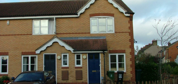 3 bedroom semi-detached house