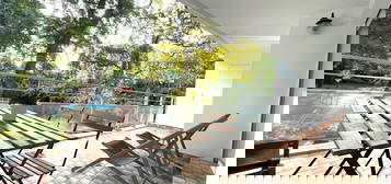 Biarritz- T2Bis/T3 pièces – Terrasse – Cellier – Cave –Garage (box fermé) disponible en option- Direct propriétaire