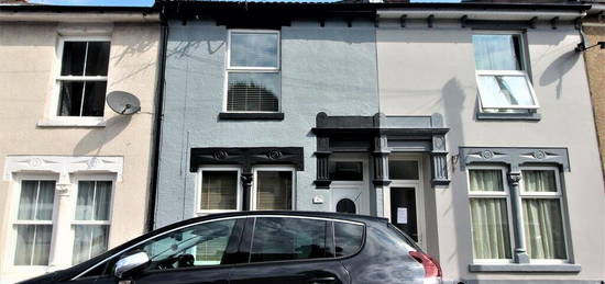 3 bedroom terraced house