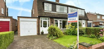 3 bedroom semi-detached house for sale