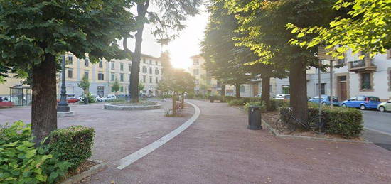 Quadrilocale Piazza Pier Vettori