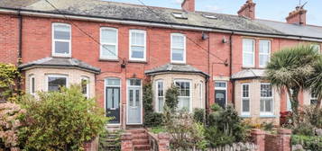 4 bedroom terraced house for sale