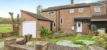 4 bed semi-detached house for sale