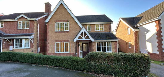 4 bedroom detached house