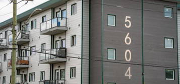 302-5604 50 AVENUE, Yellowknife, Northwest Territories