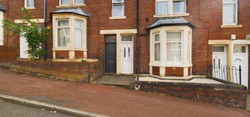 3 bed flat for sale