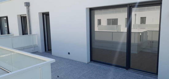 -DISPONIBLE DE SUITE SUPERBE T2 AVEC 23M² DE TERRASSE ULTRA RARE !!!!!!