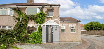 3 bedroom semi-detached house