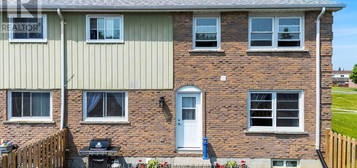 12 - 15 TRACEY PARK DRIVE, Belleville (Belleville Ward), Ontario 