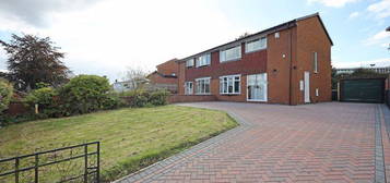 3 bed semi-detached house for sale