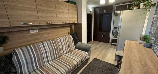 Apartament de 2 camere, 55 mp, decomandat, boiler, parcare, zona Lujerului