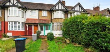 2 bed maisonette for sale