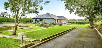 4 bed bungalow for sale