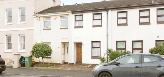 2 bedroom terraced house