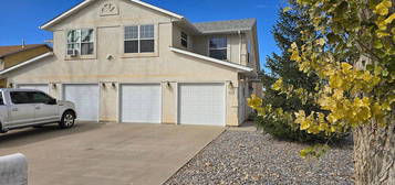 973 S Sweetwater Dr, Pueblo, CO 81007