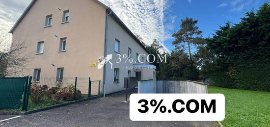 3%COM Appartement F2 avec parking