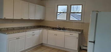 162 Prospect St Unit 2, Lawrence, MA 01841