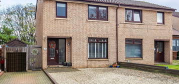 3 bed semi-detached house for sale