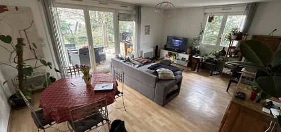 Appartement  à vendre, 3 pièces, 2 chambres, 83 m²