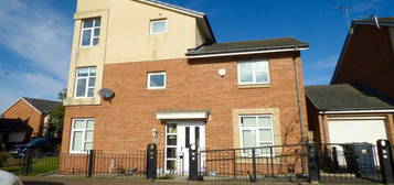 3 bedroom semi-detached house