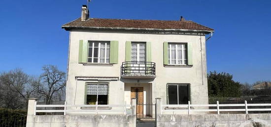 Maison de village 7 pièces 130 m²