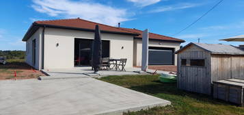 Vente villa 4 pièces 105 m²