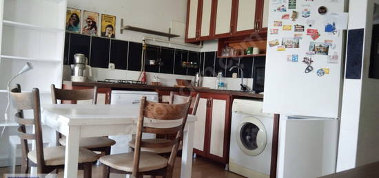 BORNOVA EVKA 4 EŞYALI 2+1 DAİRE