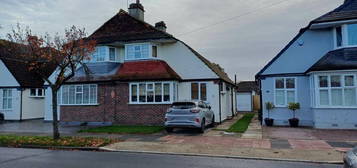 3 bedroom semi-detached house