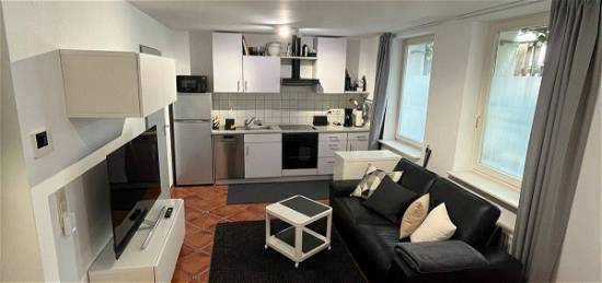 2-Zimmer-Wohnung mit Einbauküche und Terrasse in Ludwigsburg