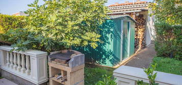 Maison à vendre avec beau jardin