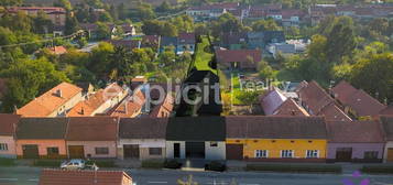 Prodej rodinného domu, 199 m2, pozemek 1 318 m2 - Hluk, okres Uherské Hradiště