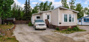 89-986 RANGE ROAD, Whitehorse, Yukon