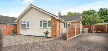 2 bedroom detached bungalow for sale