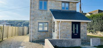 2 bedroom detached house for sale